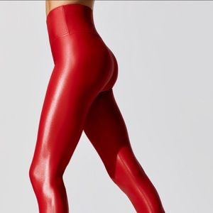 Carbon 38 shiny high rise shiny leggings size S